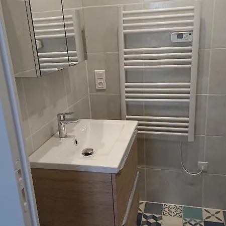 Wilson Apartment *